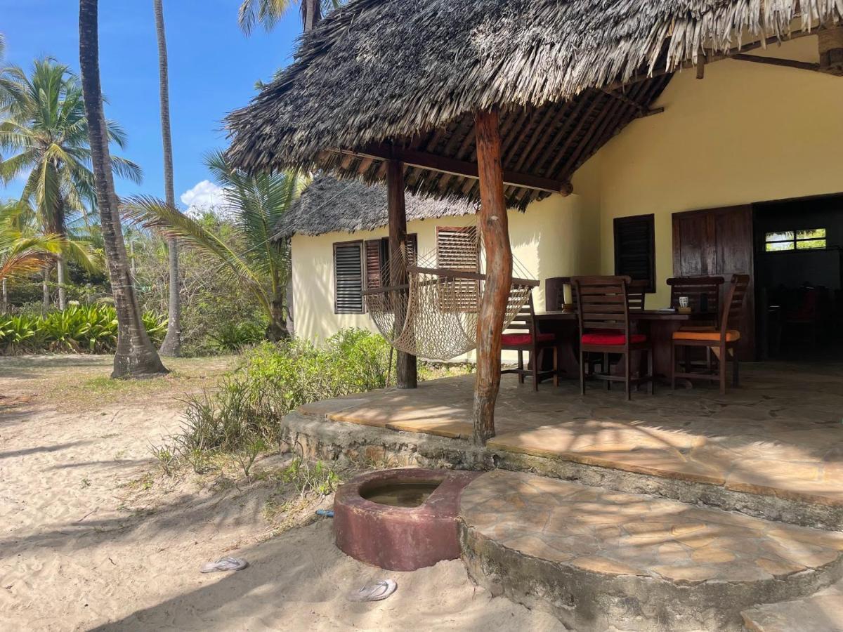 Embedodo Beach House, Ushongo Beach, Pangani Ushongo Mabaoni Exterior photo